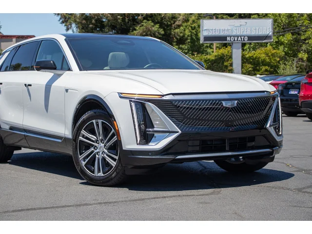 SEMINUEVOS CADILLAC LYRIQ a Estados en autogozo