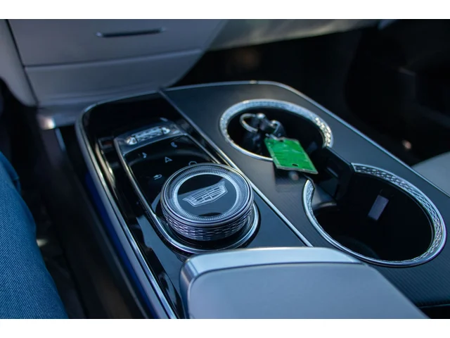 SEMINUEVOS CADILLAC LYRIQ a Estados en autogozo