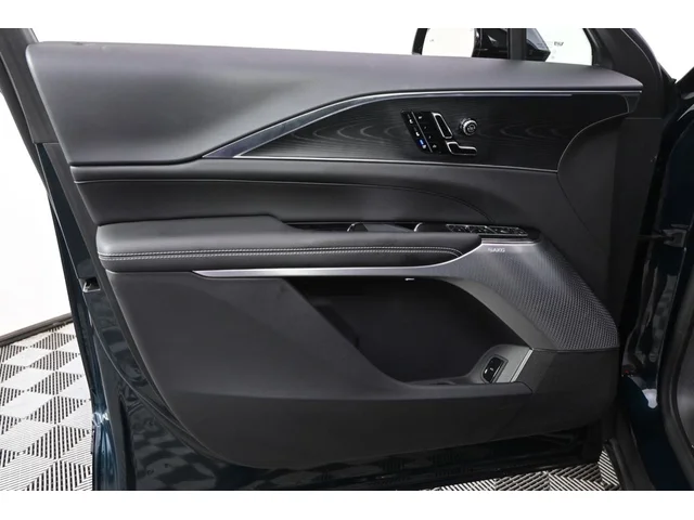 Nuevos CADILLAC LYRIQ à Estados chez autogozo