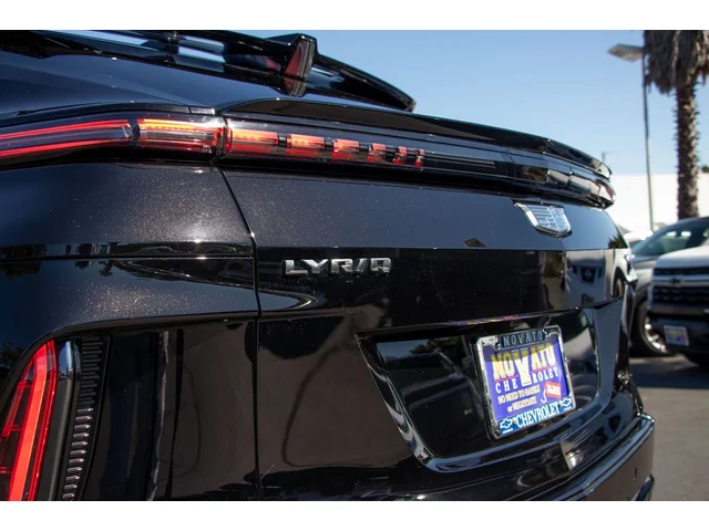 SEMINUEVOS CADILLAC LYRIQ a Estados en autogozo