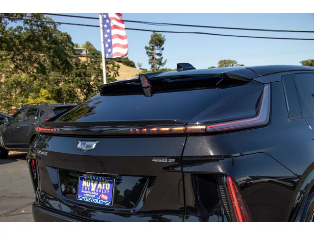 SEMINUEVOS CADILLAC LYRIQ a Estados en autogozo