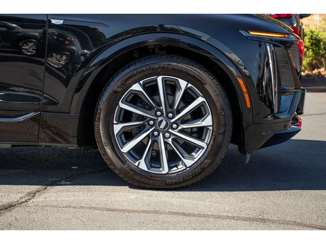 SEMINUEVOS CADILLAC LYRIQ a Estados en autogozo