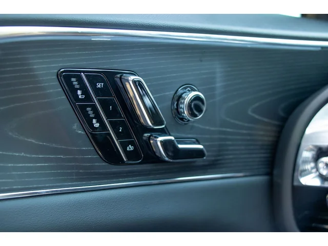 SEMINUEVOS CADILLAC LYRIQ a Estados en autogozo