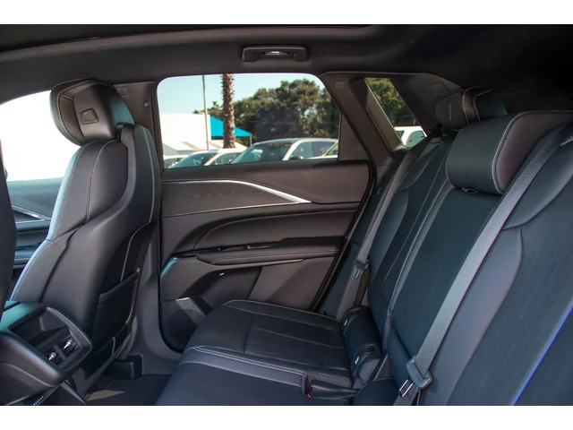 SEMINUEVOS CADILLAC LYRIQ a Estados en autogozo