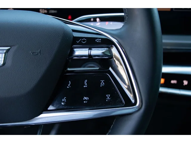 SEMINUEVOS CADILLAC LYRIQ a Estados en autogozo
