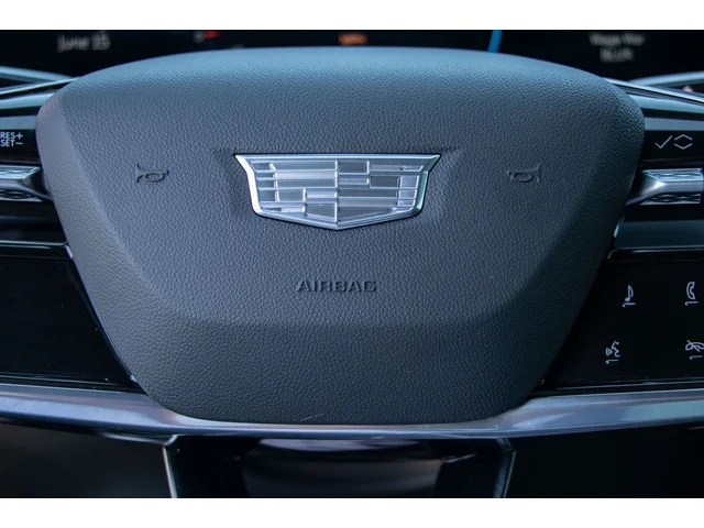 SEMINUEVOS CADILLAC LYRIQ a Estados en autogozo