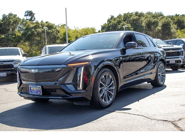 SEMINUEVOS CADILLAC LYRIQ a Estados en autogozo