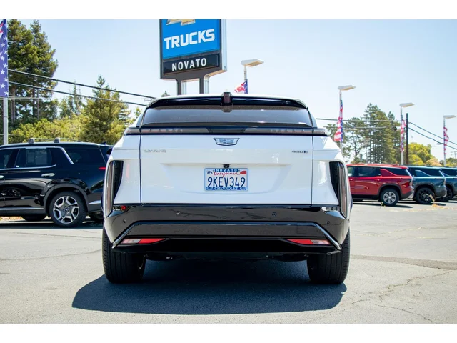 SEMINUEVOS CADILLAC LYRIQ a Estados en autogozo