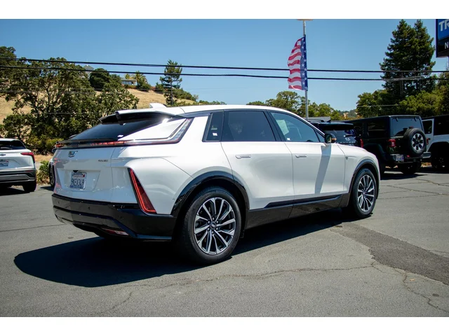 SEMINUEVOS CADILLAC LYRIQ a Estados en autogozo