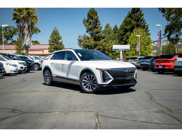 SEMINUEVOS CADILLAC LYRIQ a Estados en autogozo