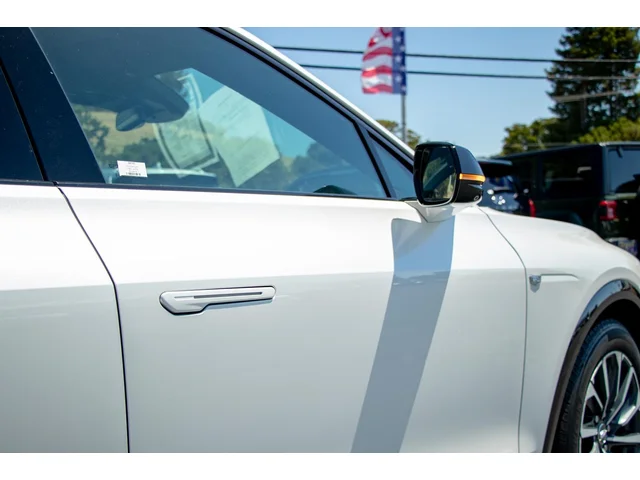 SEMINUEVOS CADILLAC LYRIQ a Estados en autogozo