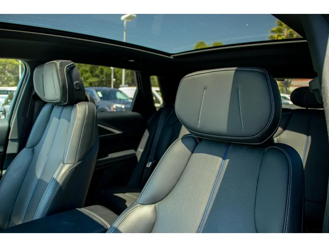 SEMINUEVOS CADILLAC LYRIQ a Estados en autogozo