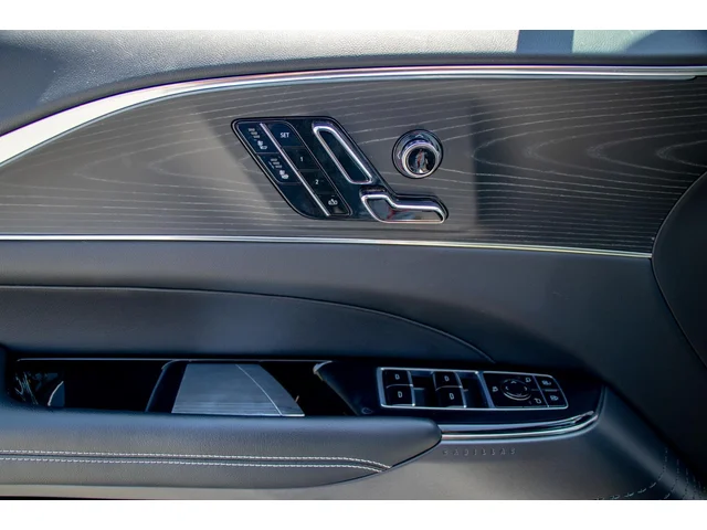 SEMINUEVOS CADILLAC LYRIQ a Estados en autogozo
