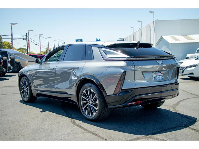 SEMINUEVOS CADILLAC LYRIQ a Estados en autogozo