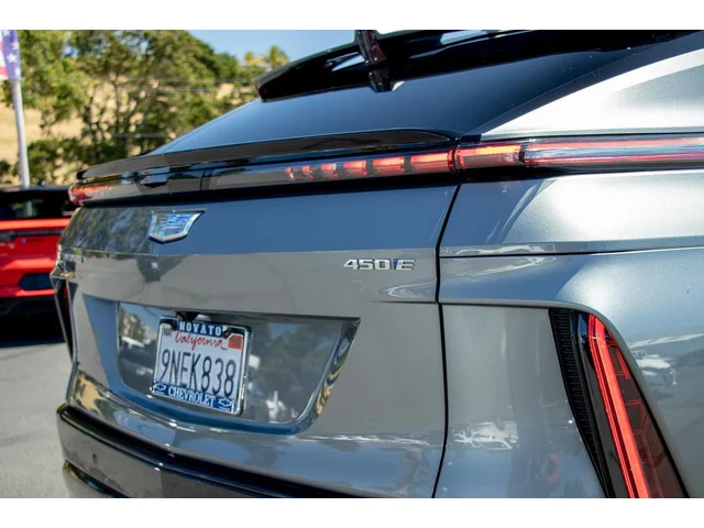 SEMINUEVOS CADILLAC LYRIQ a Estados en autogozo