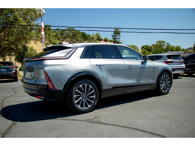 SEMINUEVOS CADILLAC LYRIQ a Estados en autogozo