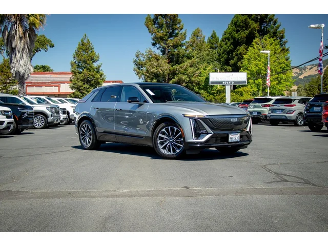 SEMINUEVOS CADILLAC LYRIQ a Estados en autogozo