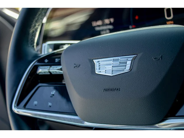 SEMINUEVOS CADILLAC LYRIQ a Estados en autogozo