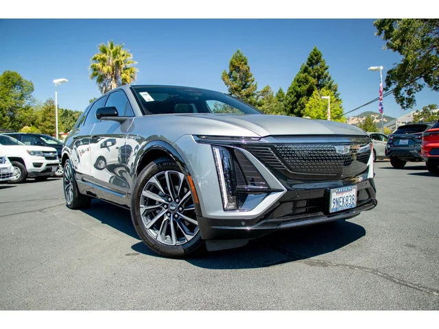 SEMINUEVOS CADILLAC LYRIQ a Estados en autogozo