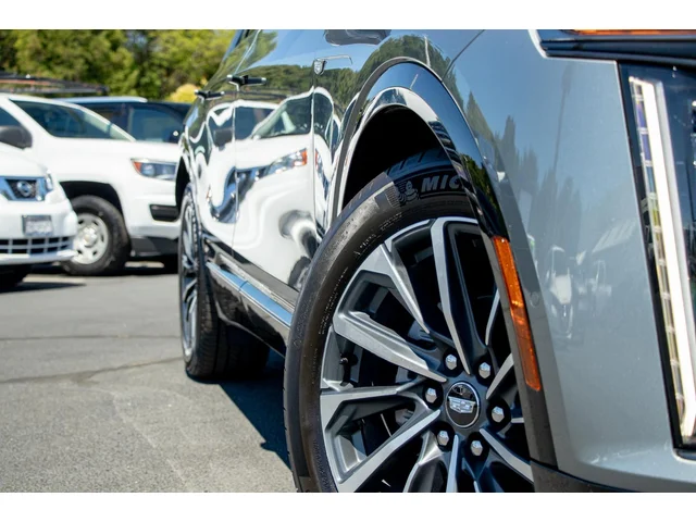 SEMINUEVOS CADILLAC LYRIQ a Estados en autogozo