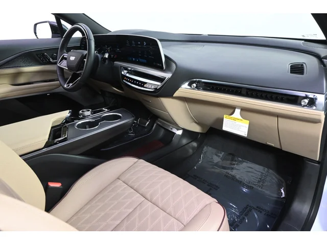 SEMINUEVOS CADILLAC LYRIQ a Estados en autogozo