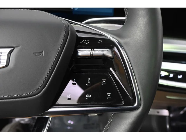 SEMINUEVOS CADILLAC LYRIQ a Estados en autogozo