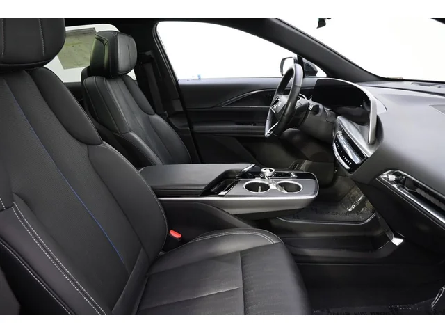 SEMINUEVOS CADILLAC LYRIQ a Estados en autogozo