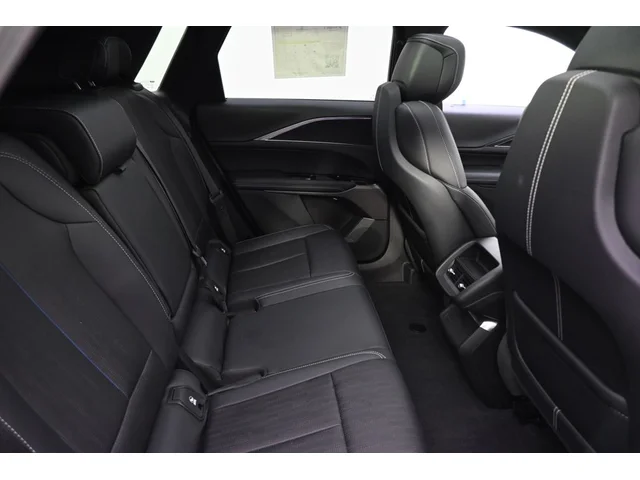 SEMINUEVOS CADILLAC LYRIQ a Estados en autogozo
