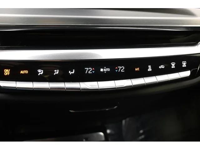 SEMINUEVOS CADILLAC LYRIQ a Estados en autogozo
