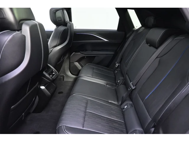 Nuevos CADILLAC LYRIQ à Estados chez autogozo