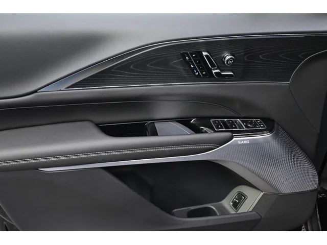 Nuevos CADILLAC LYRIQ à Estados chez autogozo