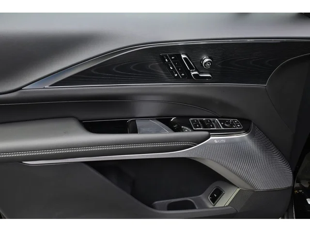 Nuevos CADILLAC LYRIQ à Estados chez autogozo
