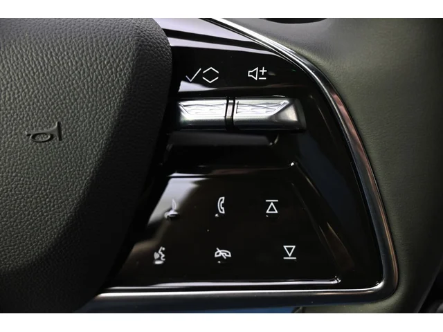 Nuevos CADILLAC LYRIQ à Estados chez autogozo