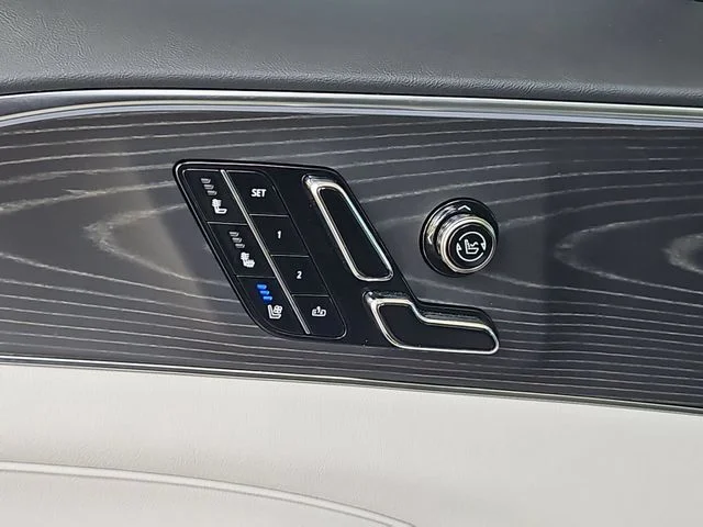 Nuevos CADILLAC LYRIQ à Estados chez autogozo