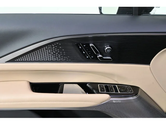 Nuevos CADILLAC LYRIQ à Estados chez autogozo