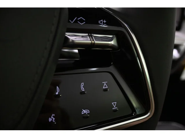 Nuevos CADILLAC LYRIQ à Estados chez autogozo