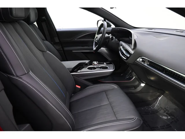 Nuevos CADILLAC LYRIQ à Estados chez autogozo