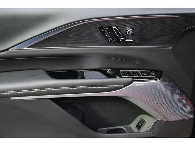 Nuevos CADILLAC LYRIQ à Estados chez autogozo