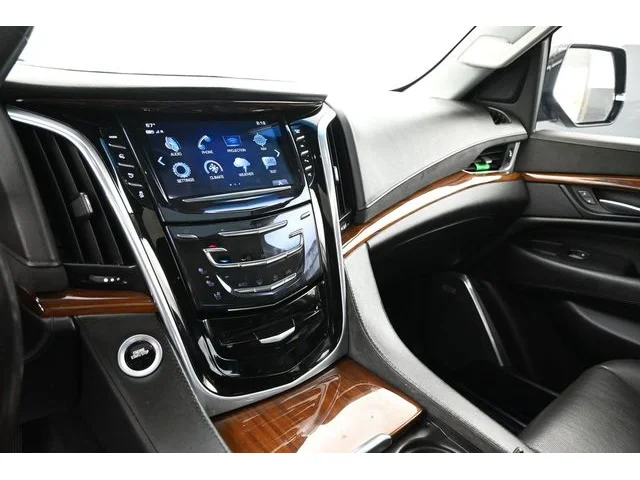 SEMINUEVOS CADILLAC Escalade a Estados en autogozo