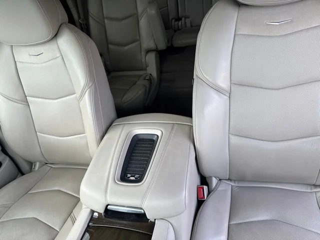 SEMINUEVOS CADILLAC Escalade a Estados en autogozo