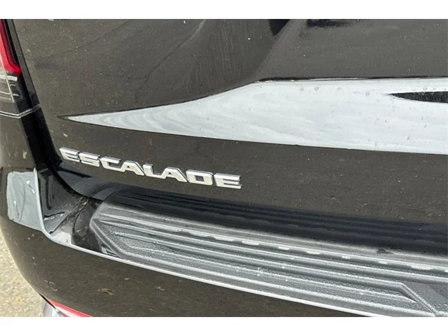 SEMINUEVOS CADILLAC Escalade at ELK GROVE in Elk Grove Buick GMC