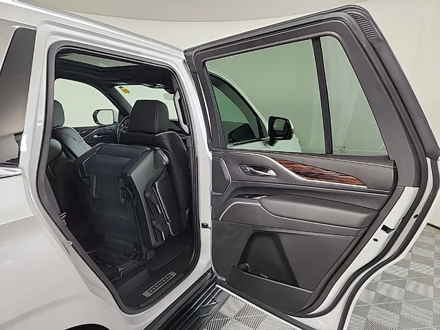 SEMINUEVOS CADILLAC Escalade at Brainerd  in Dondelinger Chevrolet