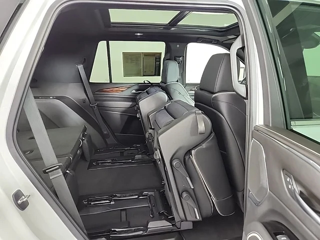 SEMINUEVOS CADILLAC Escalade at Brainerd  in Dondelinger Chevrolet