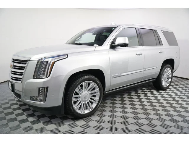 SEMINUEVOS CADILLAC Escalade a Estados en autogozo