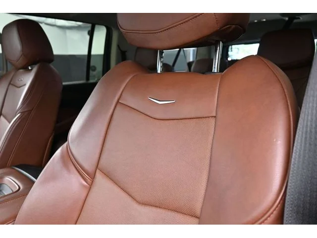 SEMINUEVOS CADILLAC Escalade ESV a Estados en autogozo