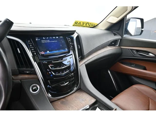 SEMINUEVOS CADILLAC Escalade ESV a Estados en autogozo