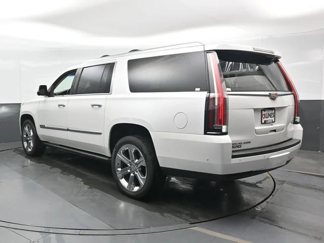 SEMINUEVOS CADILLAC Escalade ESV a Estados en autogozo