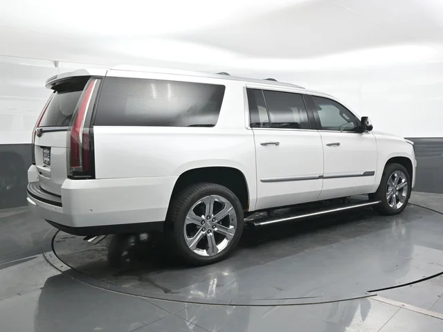 SEMINUEVOS CADILLAC Escalade ESV a Estados en autogozo