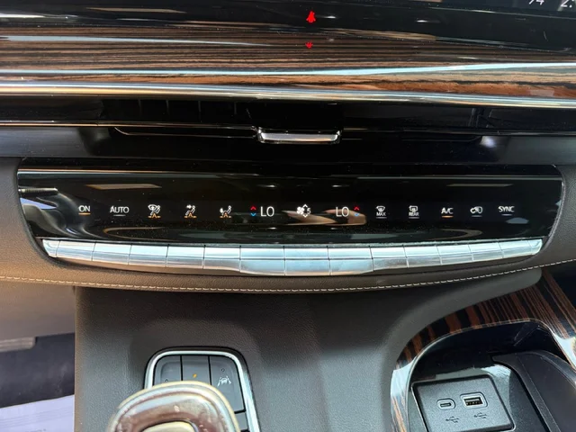 SEMINUEVOS CADILLAC Escalade ESV a Estados en autogozo