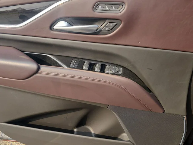 SEMINUEVOS CADILLAC Escalade ESV a Estados en autogozo